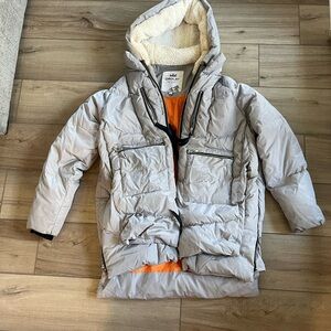 Gray orolay jacket
